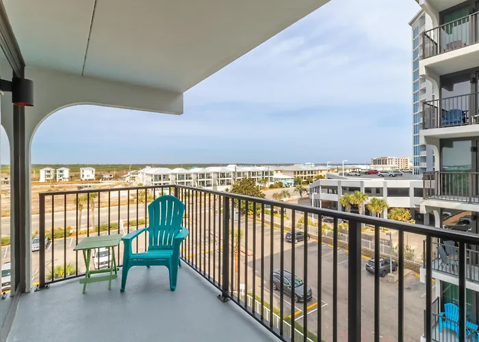 Apartment Island Sunrise 469
